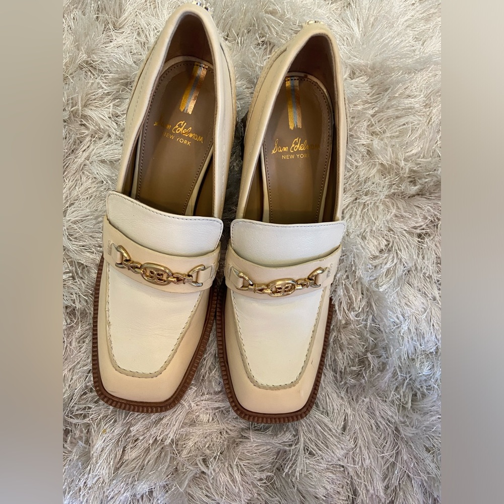 Sam Edelman Cream and Gold Loafers for Women